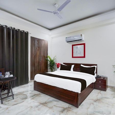 Townhouse Delight Inn คูร์เคาน์ ภายนอก รูปภาพ