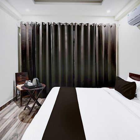 Townhouse Delight Inn คูร์เคาน์ ภายนอก รูปภาพ