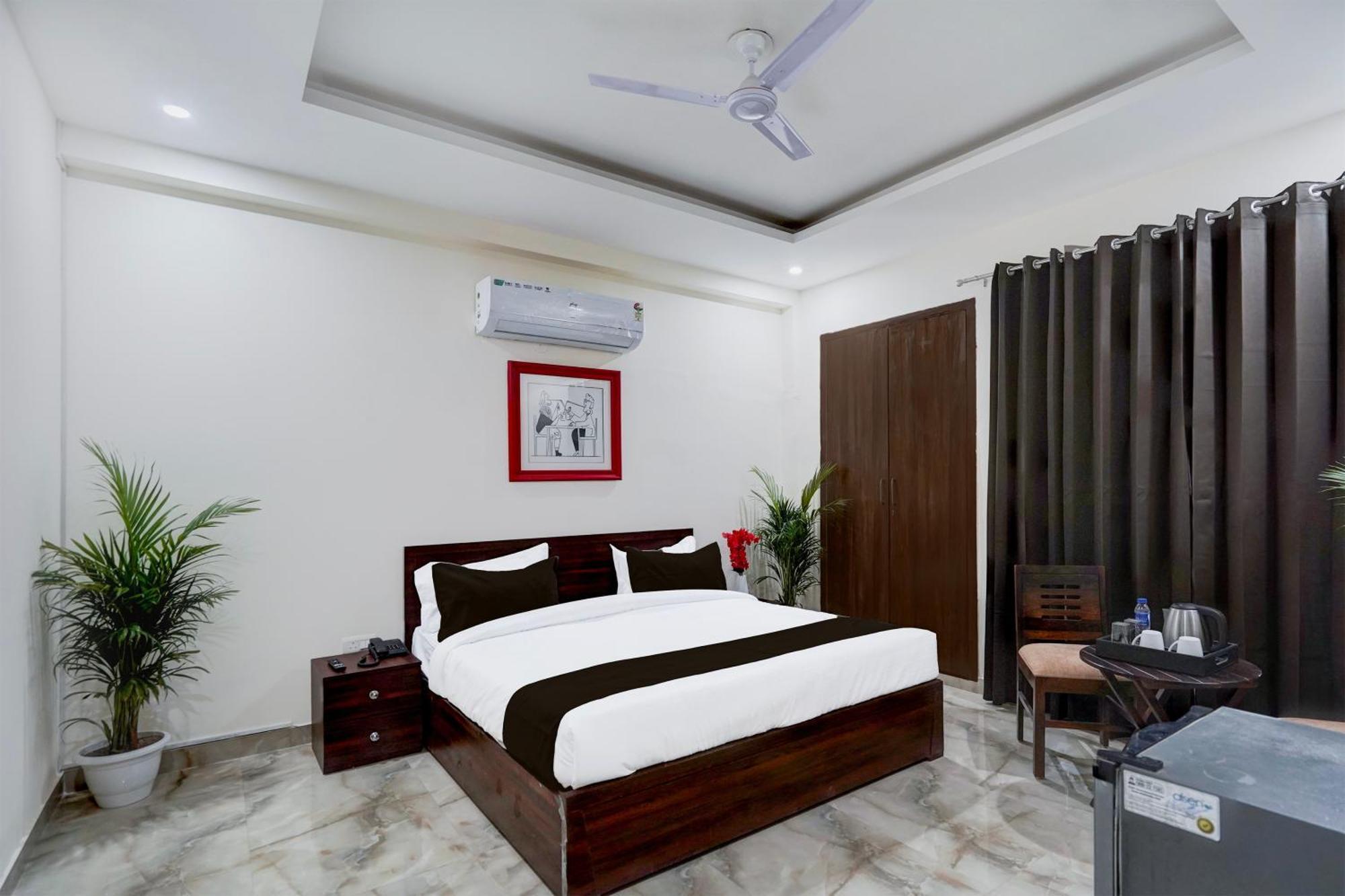Townhouse Delight Inn คูร์เคาน์ ภายนอก รูปภาพ