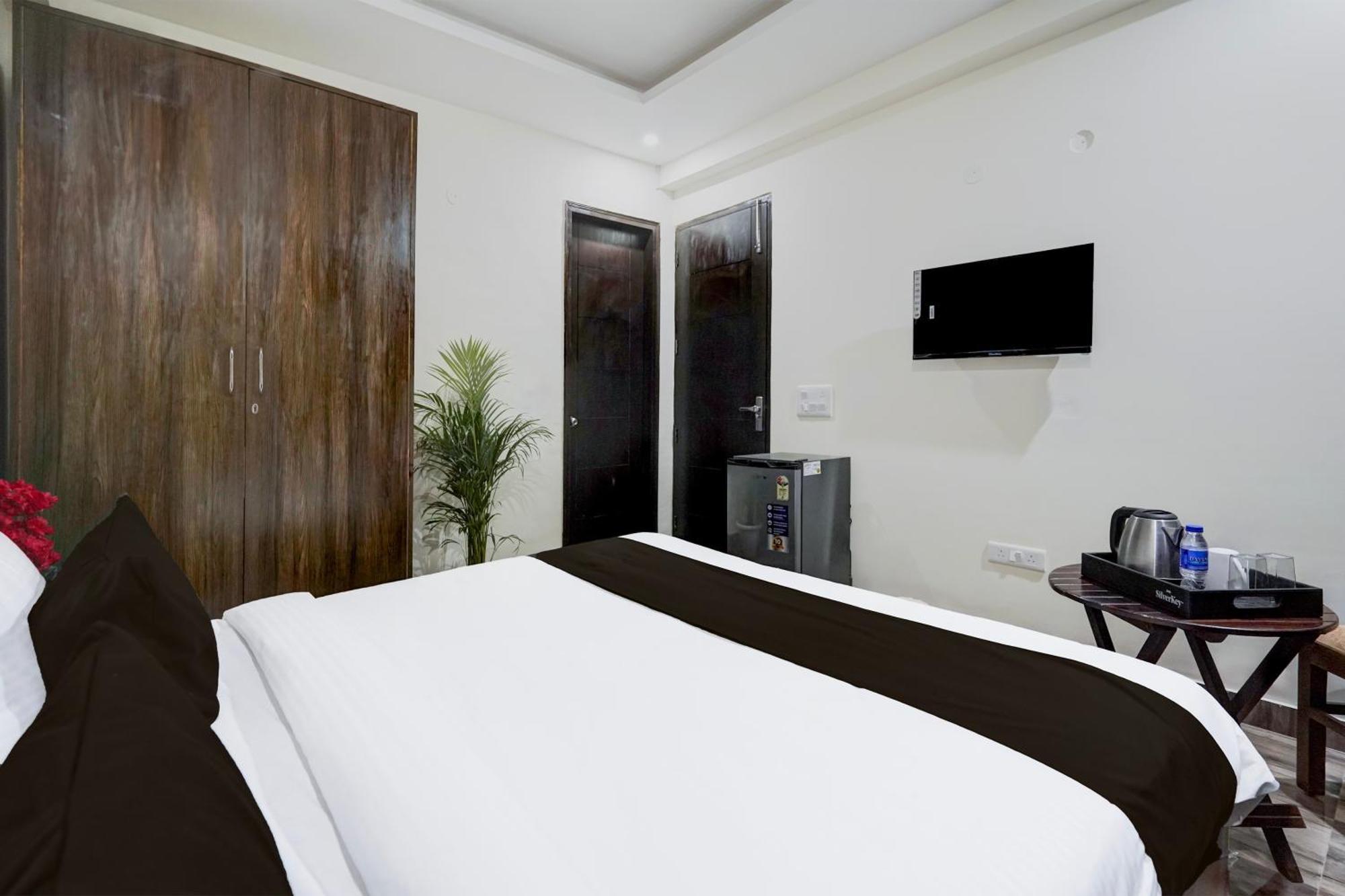 Townhouse Delight Inn คูร์เคาน์ ภายนอก รูปภาพ