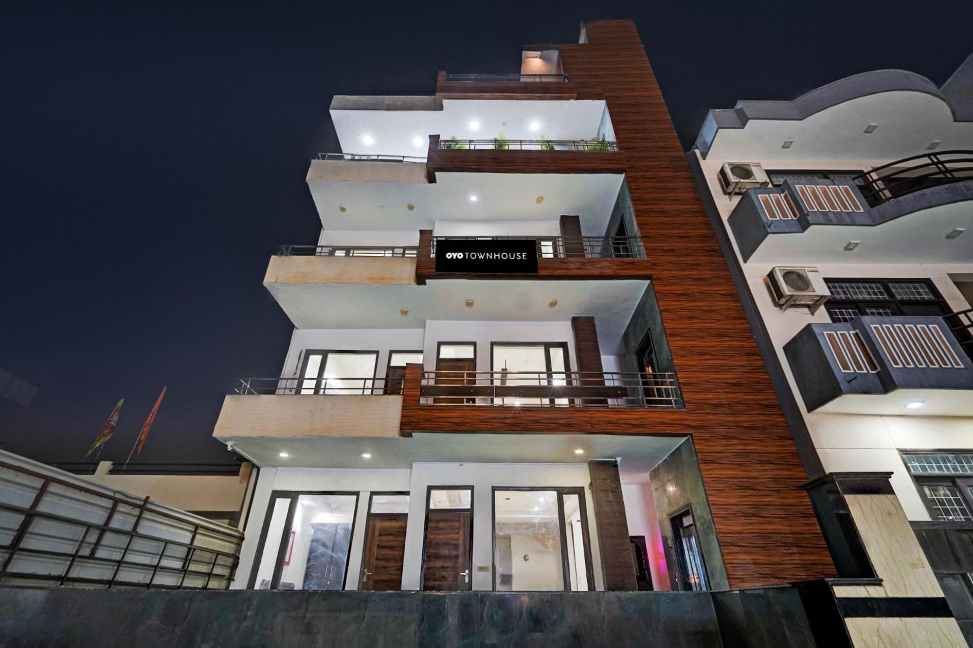Townhouse Delight Inn คูร์เคาน์ ภายนอก รูปภาพ