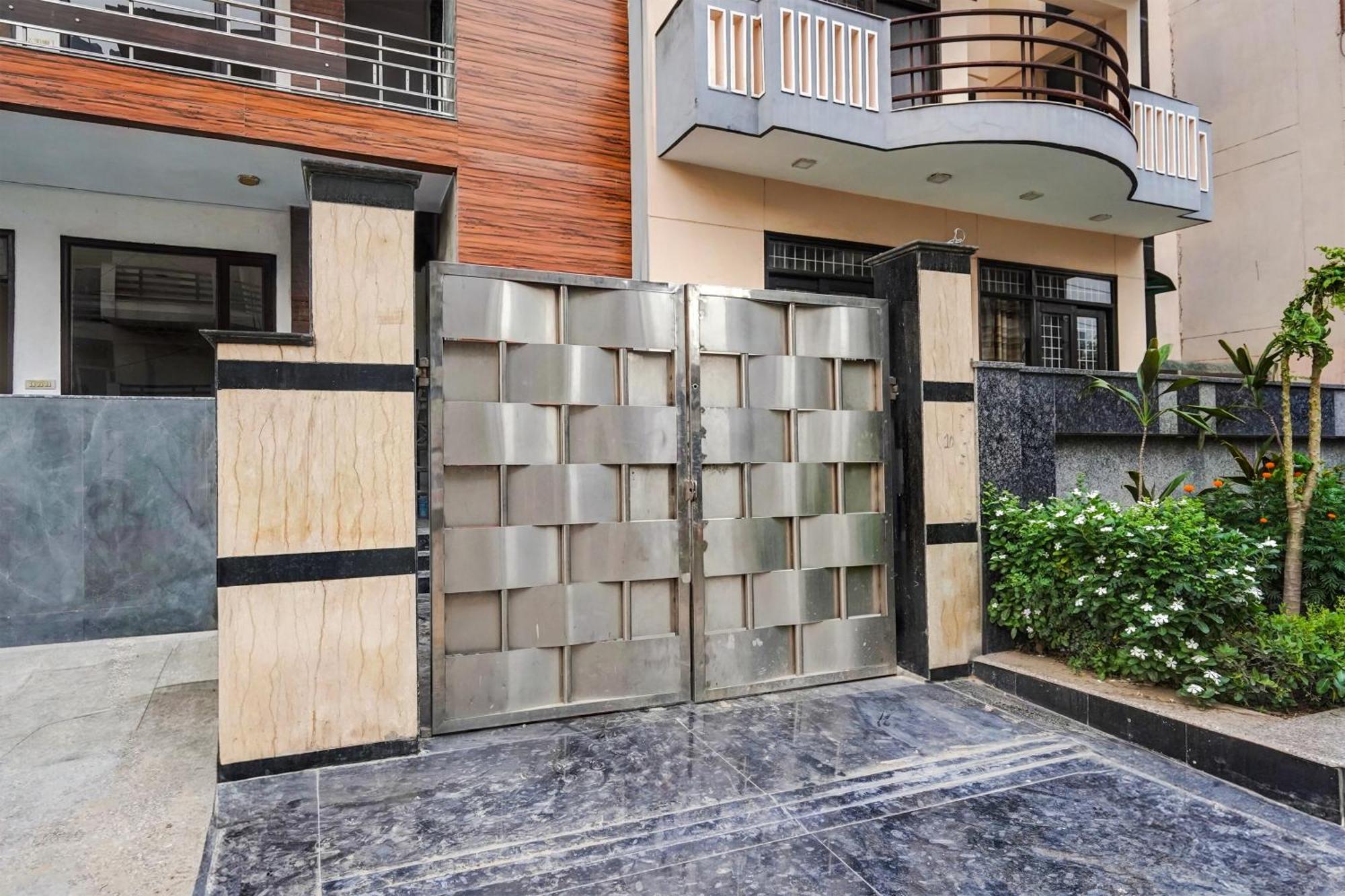Townhouse Delight Inn คูร์เคาน์ ภายนอก รูปภาพ